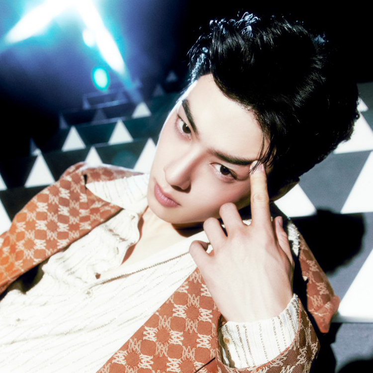 Foto terbaru dari Cha Eunwoo