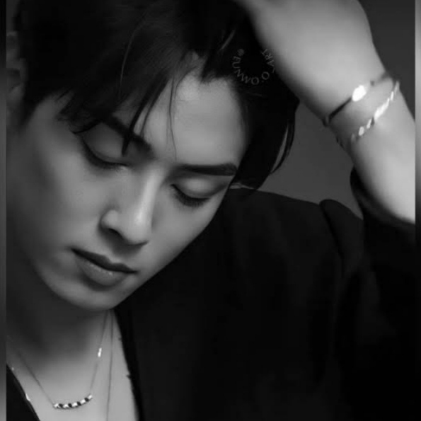 Cuplikan di balik layar dari Cha Eunwoo