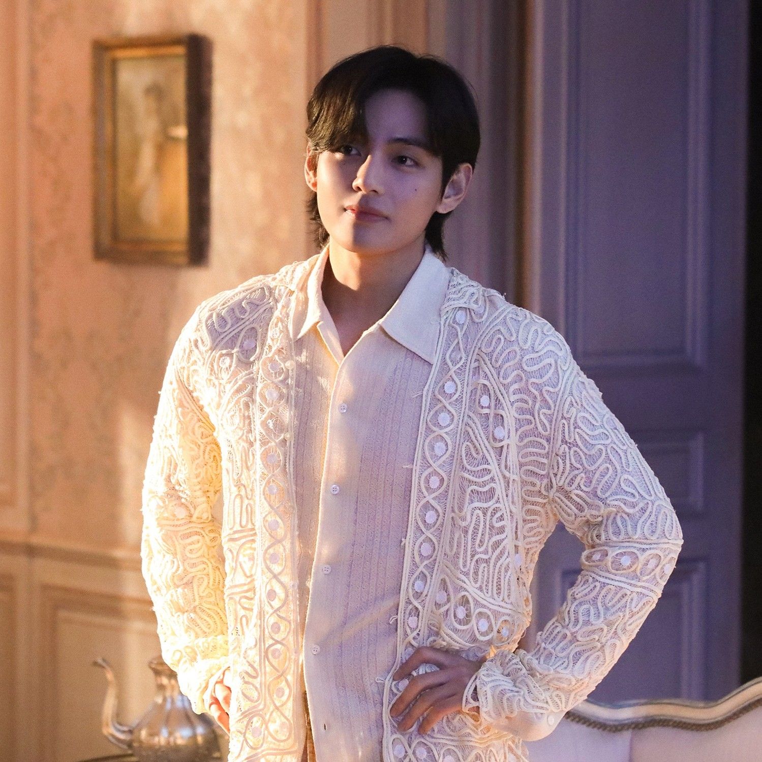 Latest photo of Kim Taehyung (V)