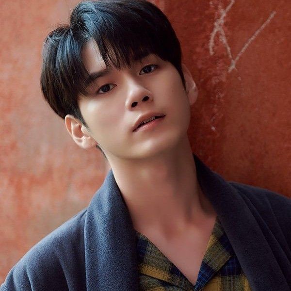 Momen yang diabadikan oleh penggemar Ong Seongwu