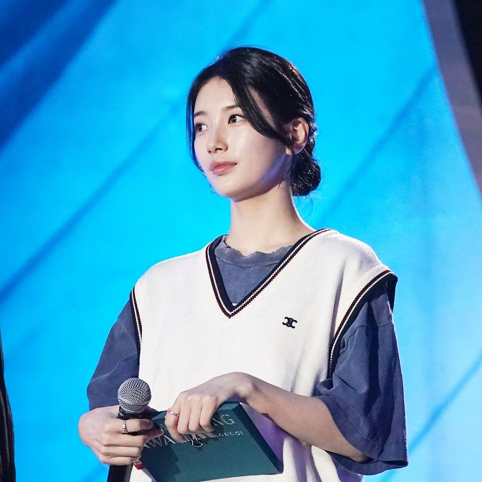 Latest photo of Bae Suzy