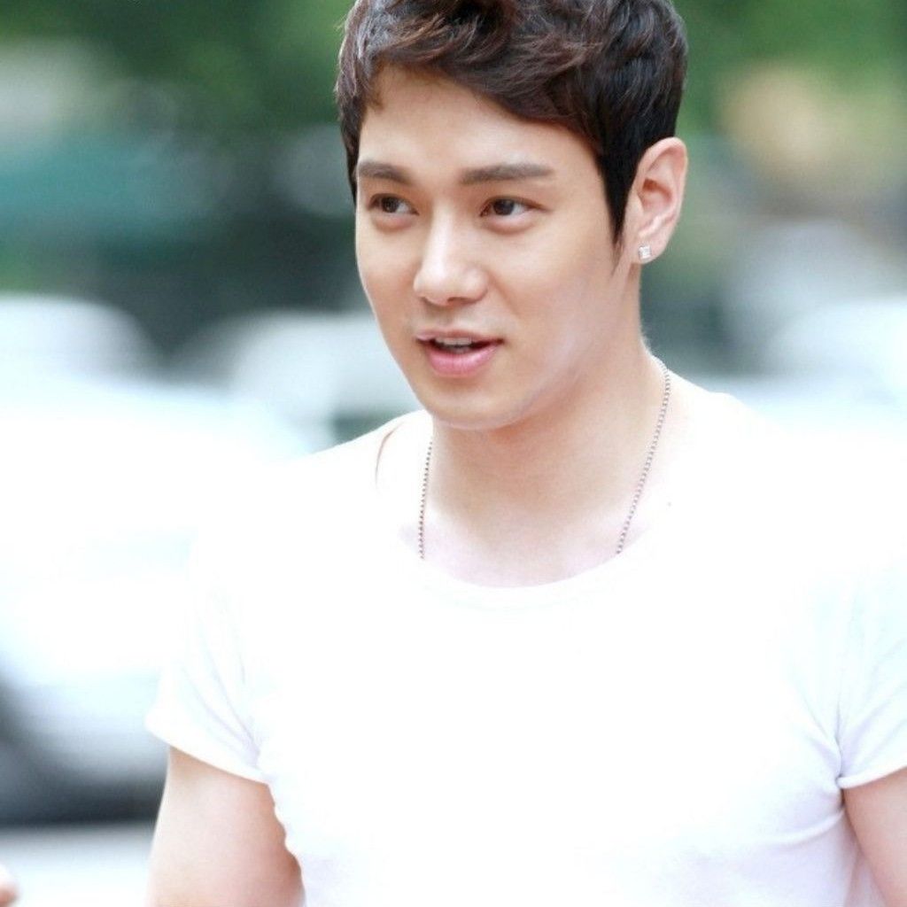 Recent activity shot of Hwanhee