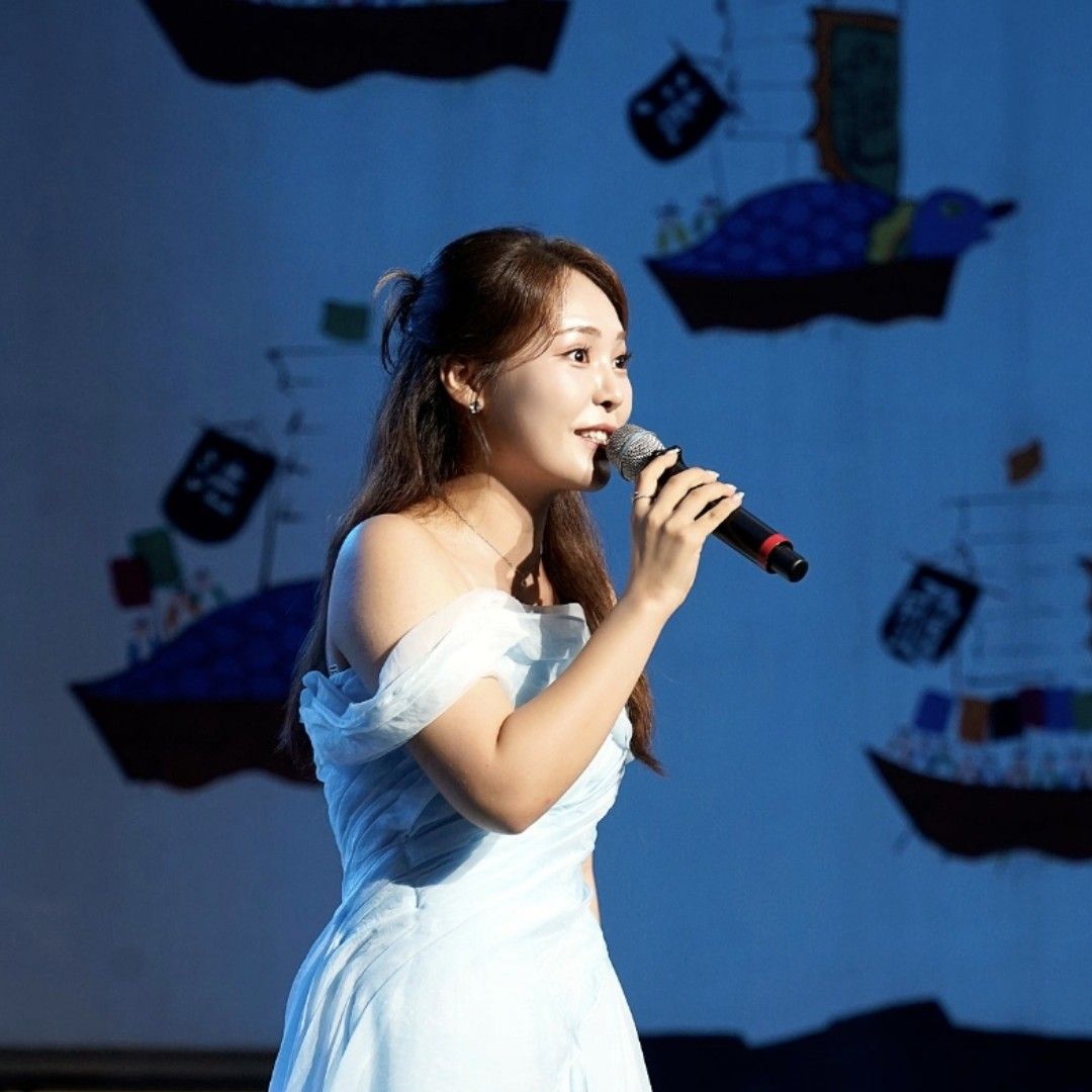 Latest photo of Miss Kim