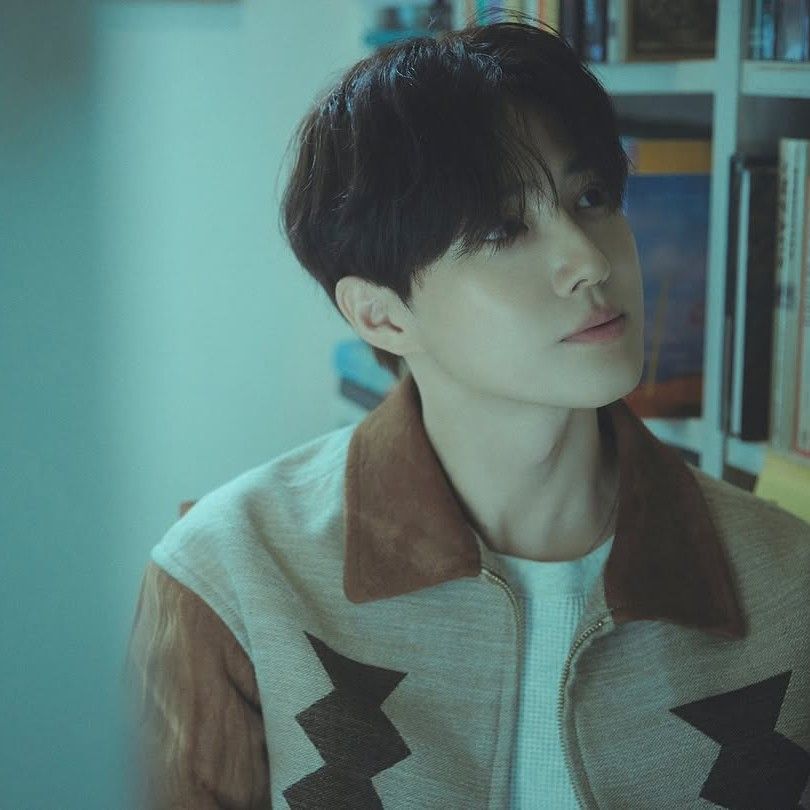 Behind-the-scenes cut of Doh Kyungsoo (D.O.)