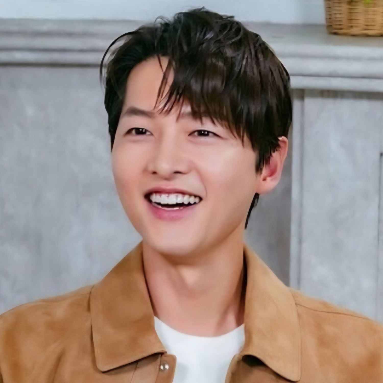Behind-the-scenes cut of Song Joongki
