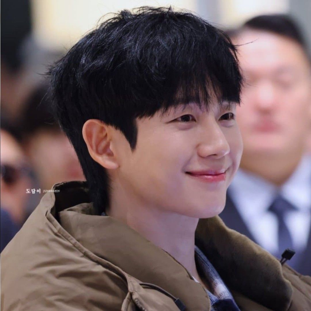 丁海寅的最新照片