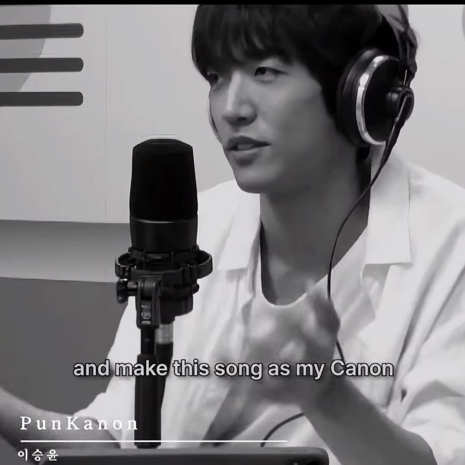 Behind-the-scenes cut of Lee Seungyoon