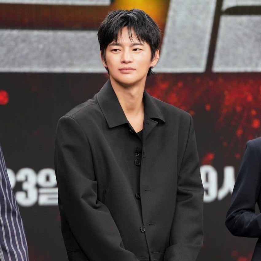 A moment captured by a fan of Seo Inguk