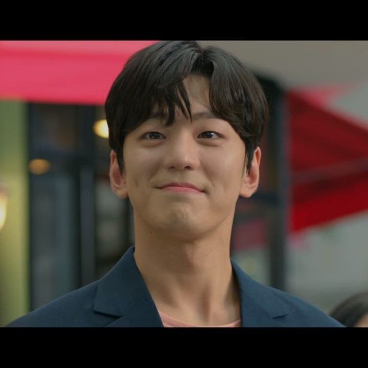 A moment captured by a fan of Kim Minkyu