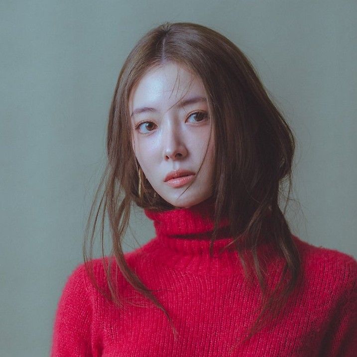 Recent activity shot of Lee Seyoung