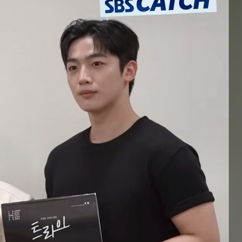 Latest photo of Kim Yohan