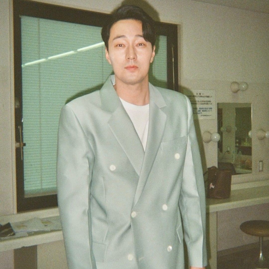 Recent activity shot of So Jisub