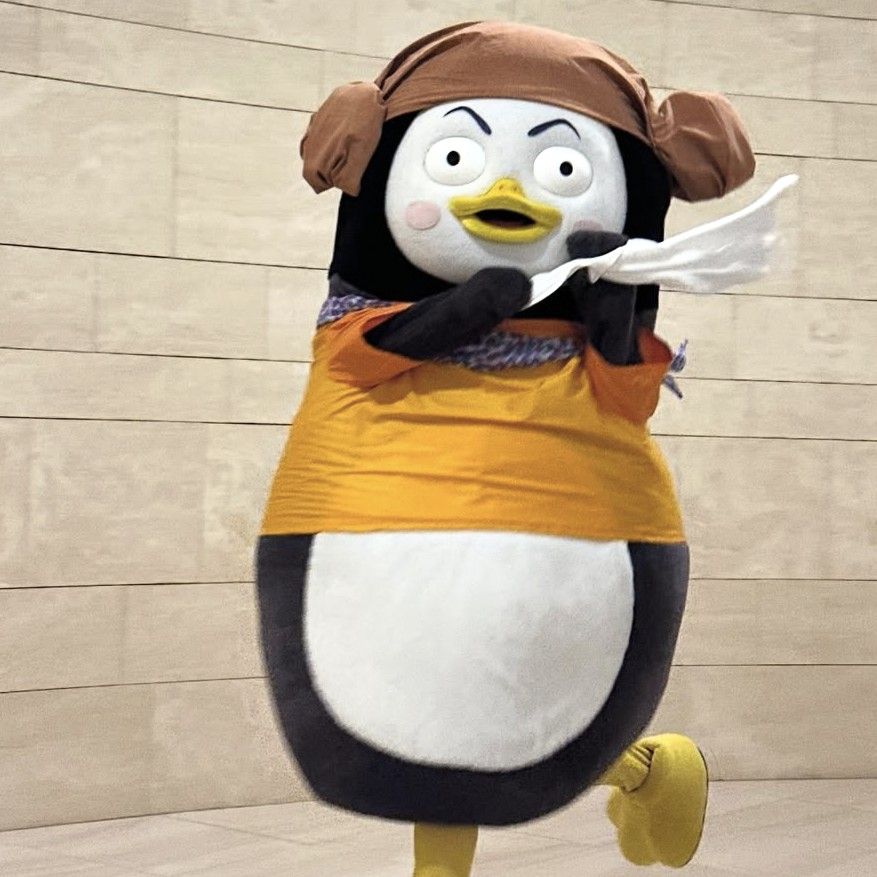 A moment captured by a fan of Pengsoo