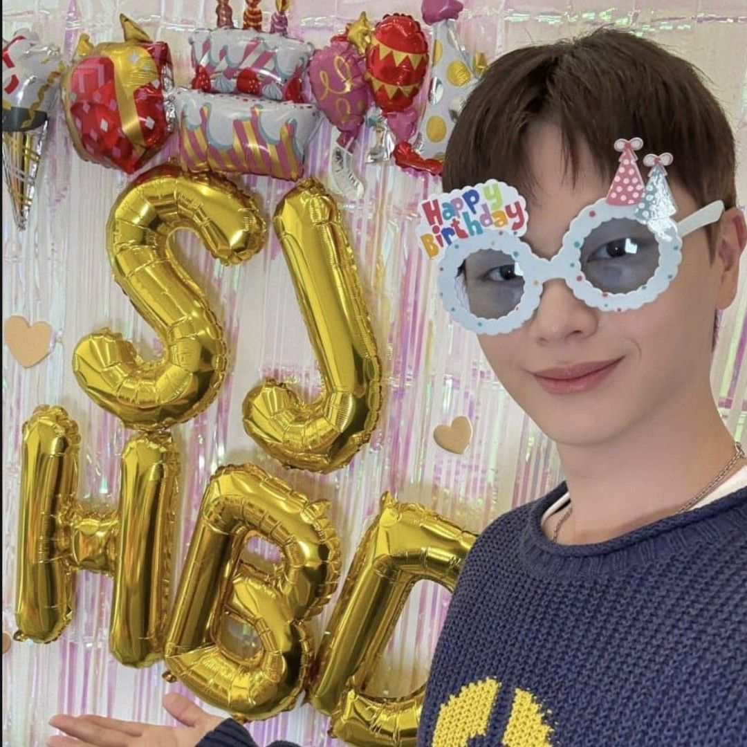 Latest photo of Yook Sungjae
