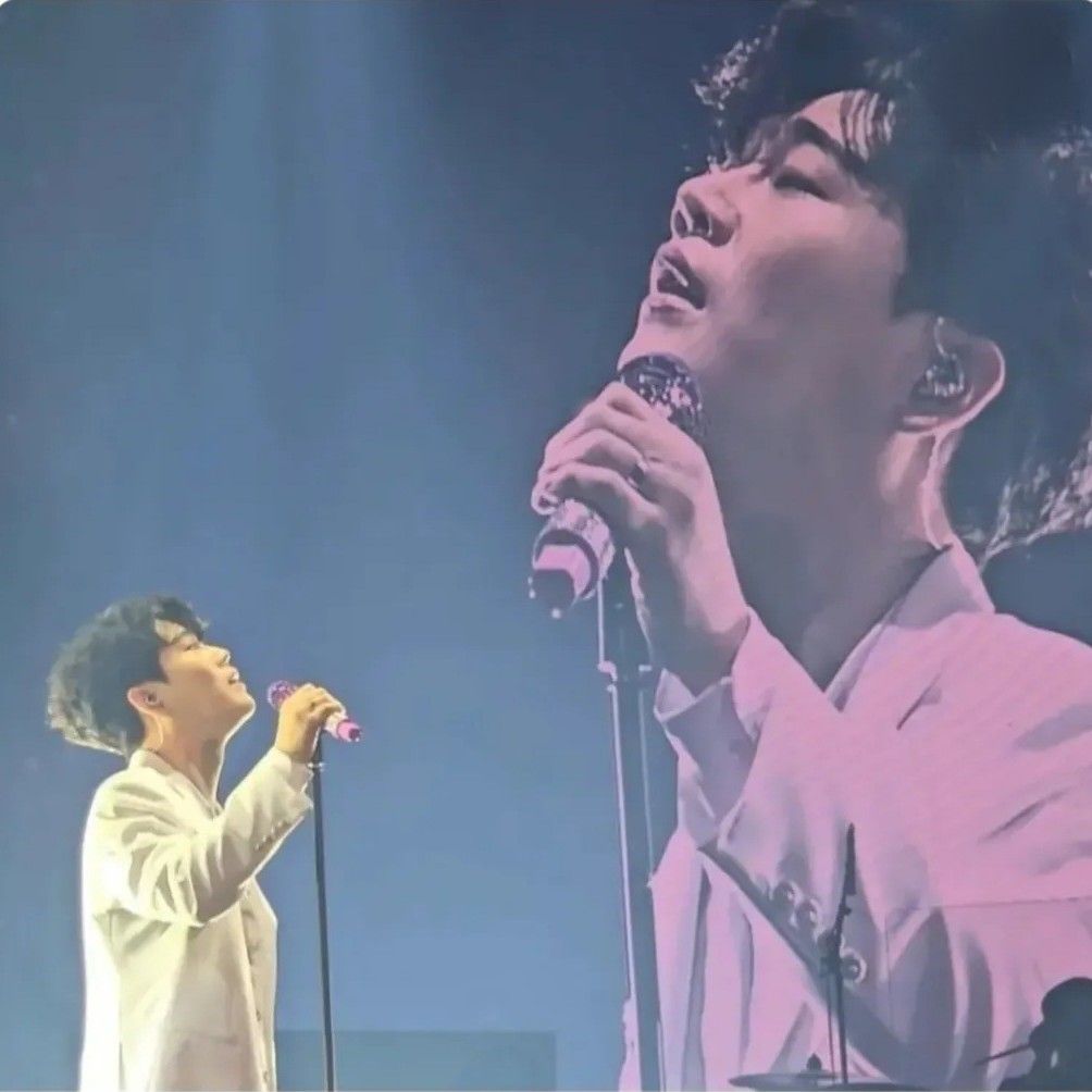 Behind-the-scenes cut of Hwang Youngwoong