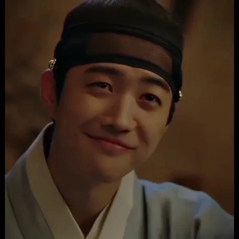 Behind-the-scenes cut of Kang Hoon