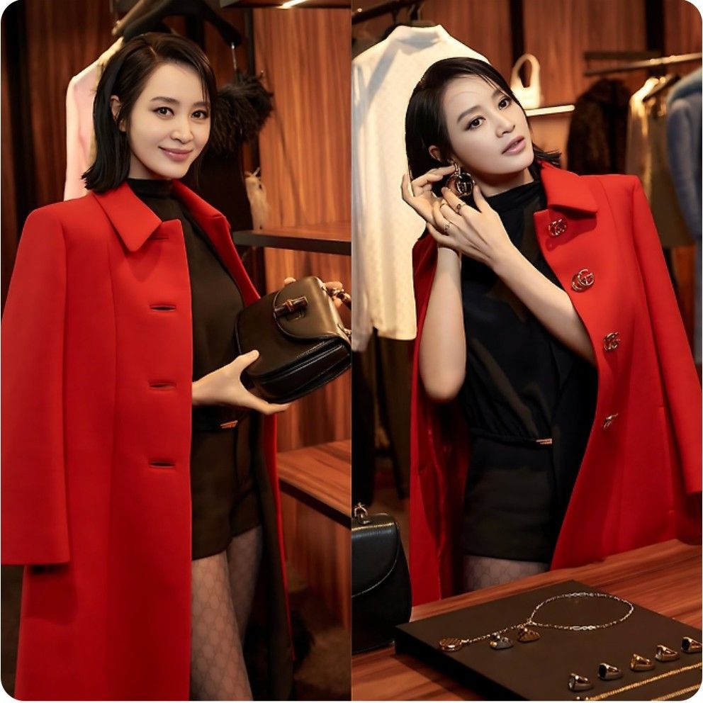 Latest photo of Kim Hyesoo