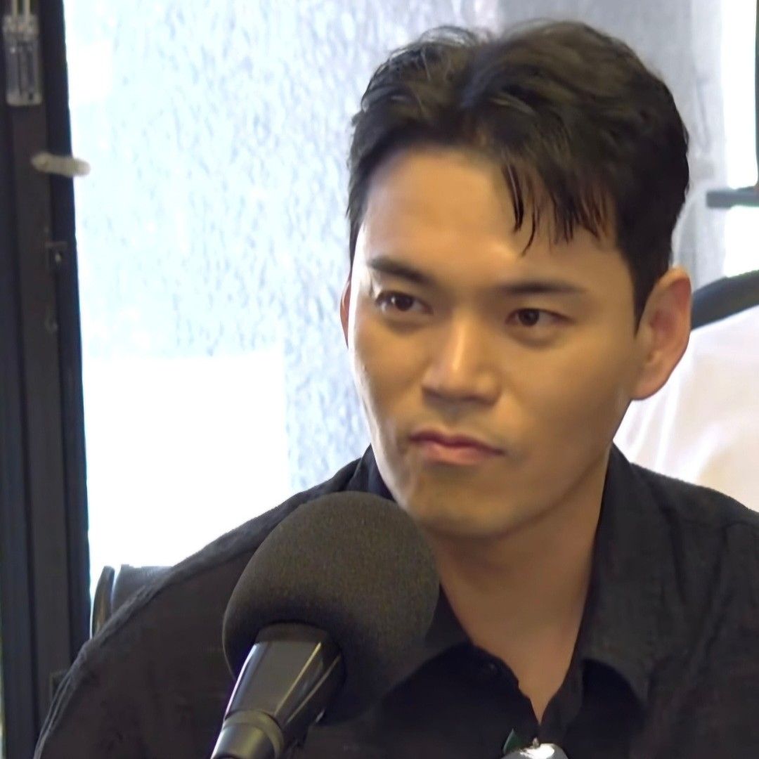 Recent activity shot of Lee Jung
