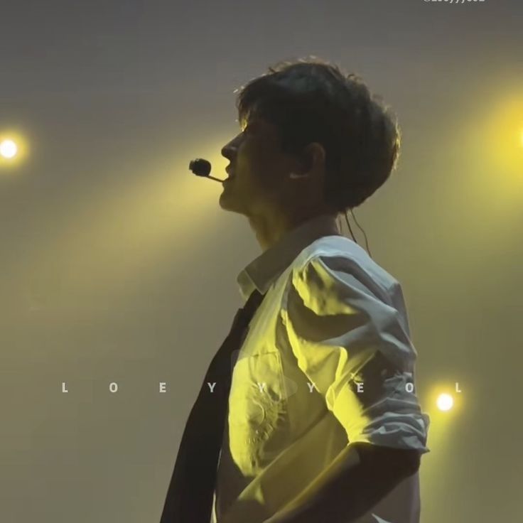 Behind-the-scenes cut of Chanyeol