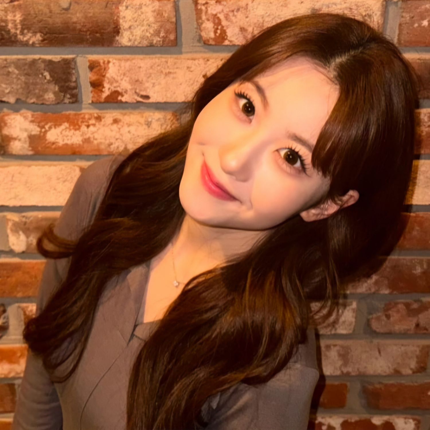 Latest photo of Oh Yujin