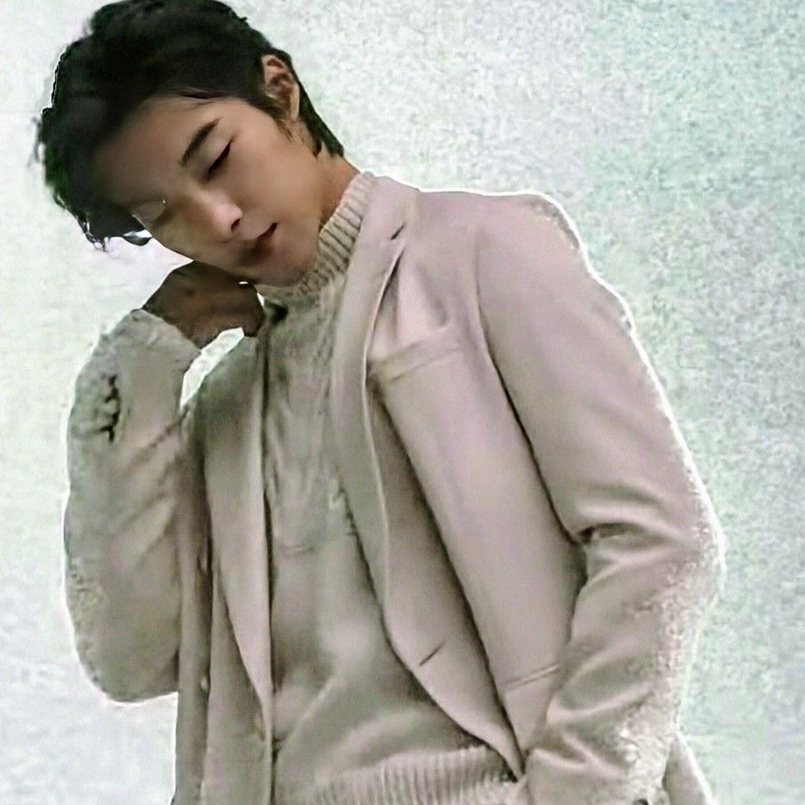 Behind-the-scenes cut of Woo Dohwan