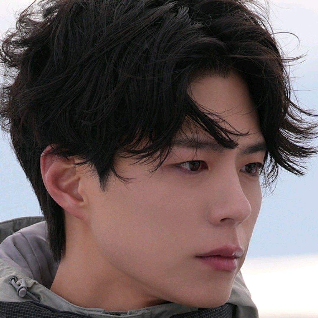 A moment captured by a fan of Park Bogum