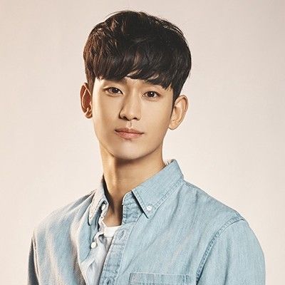 A moment captured by a fan of Kim Soohyun