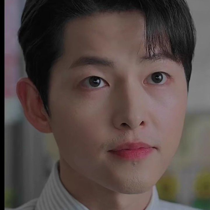 Foto terbaru dari Song Joongki