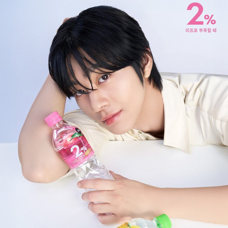 Behind-the-scenes cut of Ahn Hyoseop