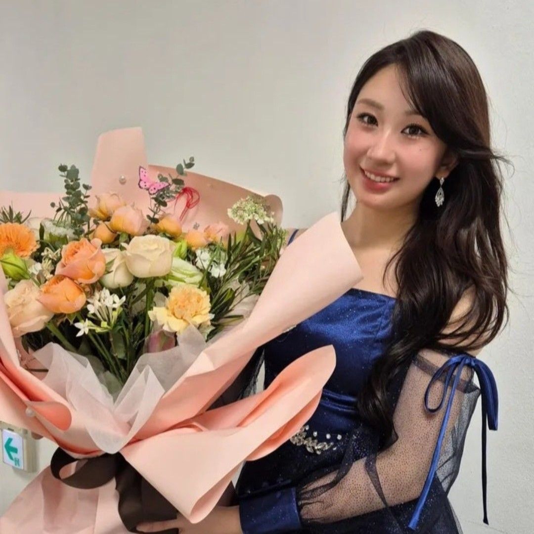 Momen yang diabadikan oleh penggemar Jeon Yujin