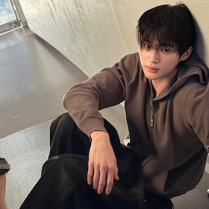 Latest photo of Byeon Wooseok