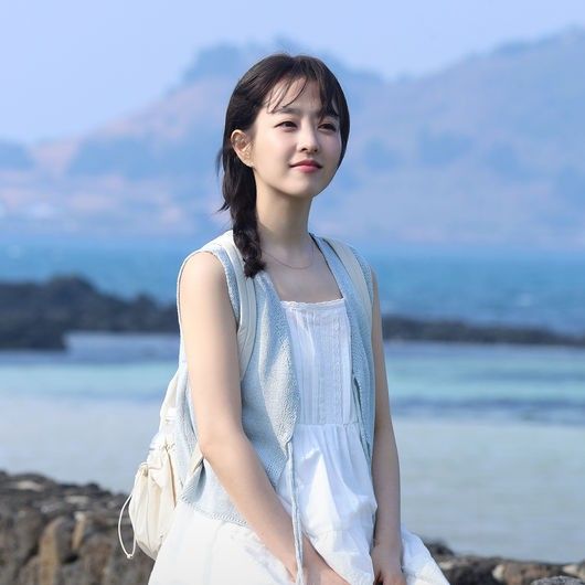 Latest photo of Park Boyoung