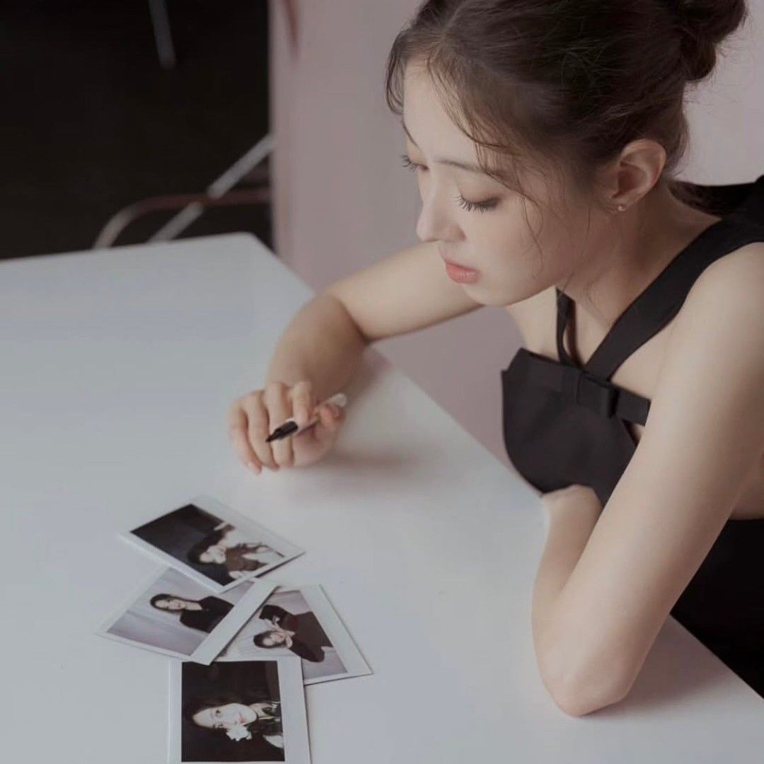 A moment captured by a fan of Lee Seyoung