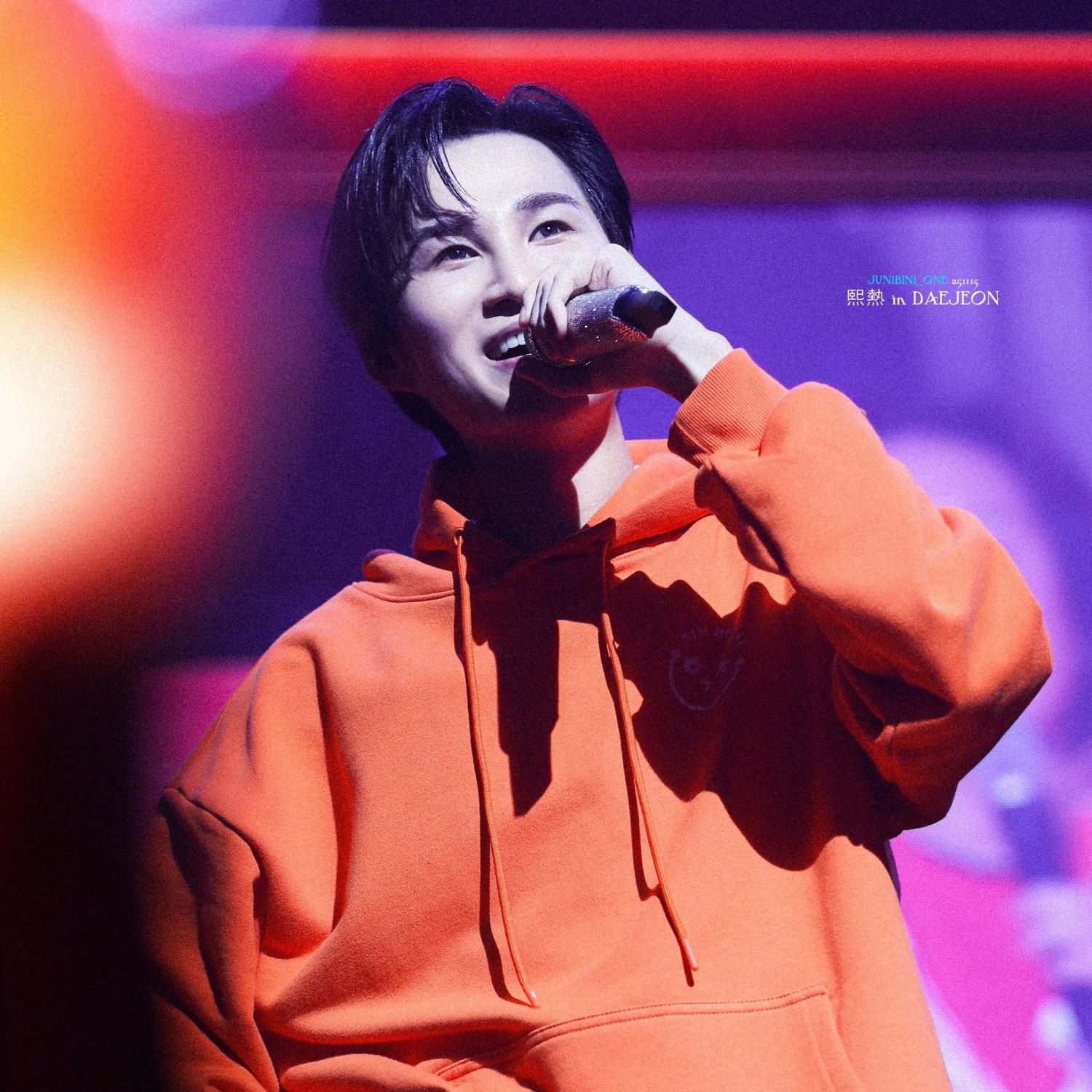 Momen yang diabadikan oleh penggemar Kim Heejae