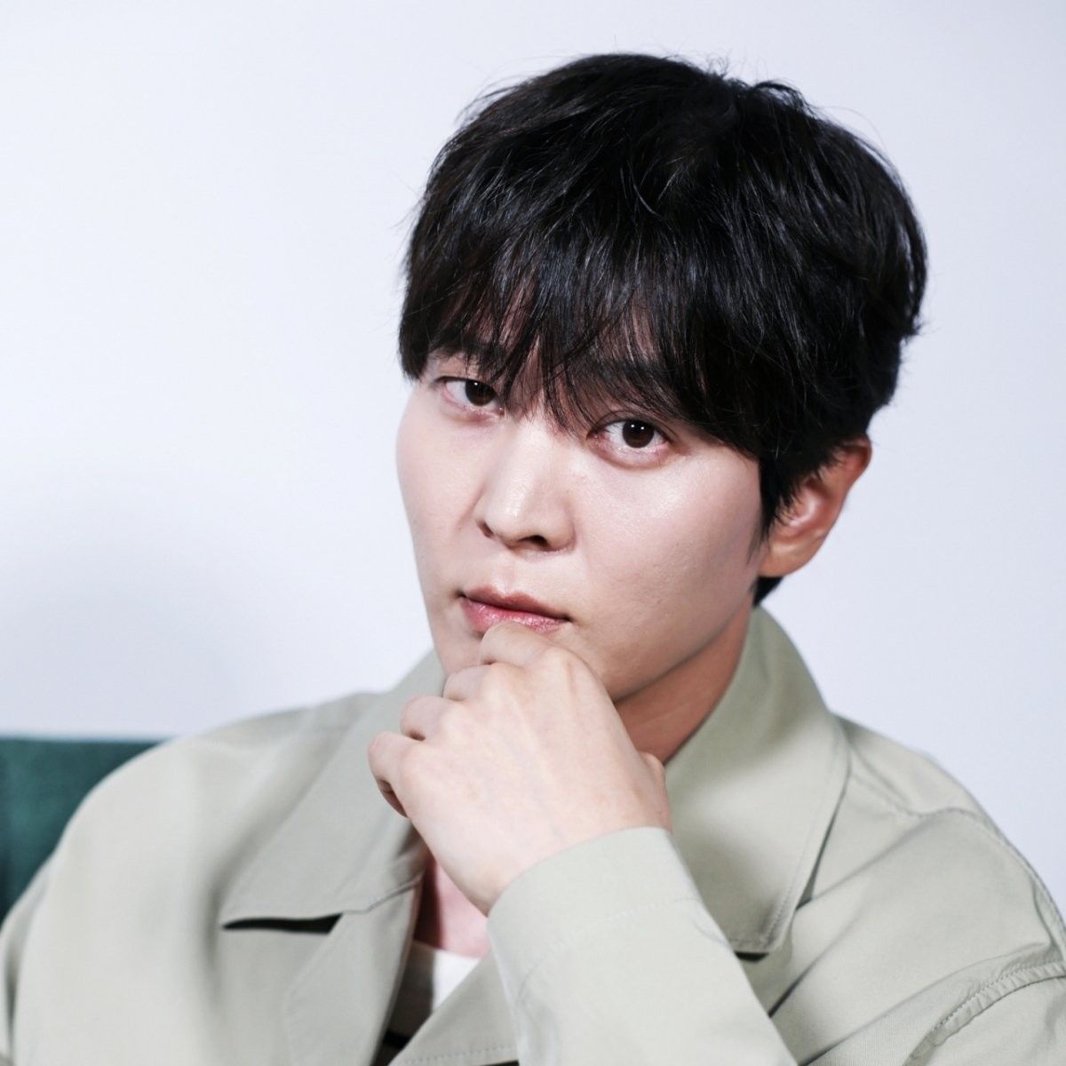 Behind-the-scenes cut of Juwon