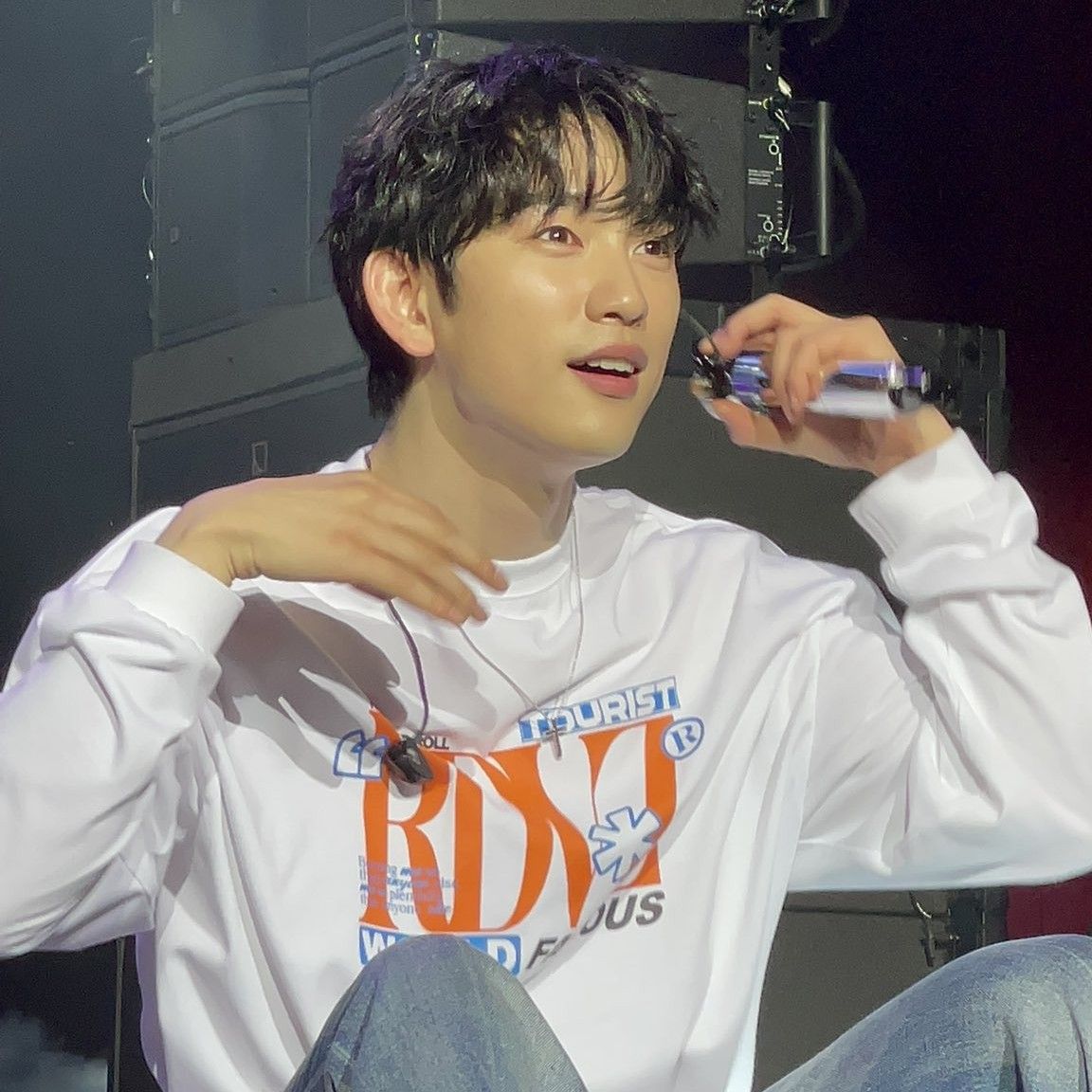 Foto kegiatan terbaru dari Park Jinyoung