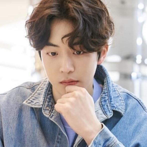 남주혁의 비하인드 컷