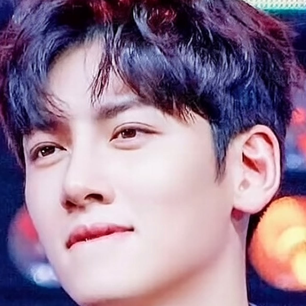 A moment captured by a fan of Ji Changwook