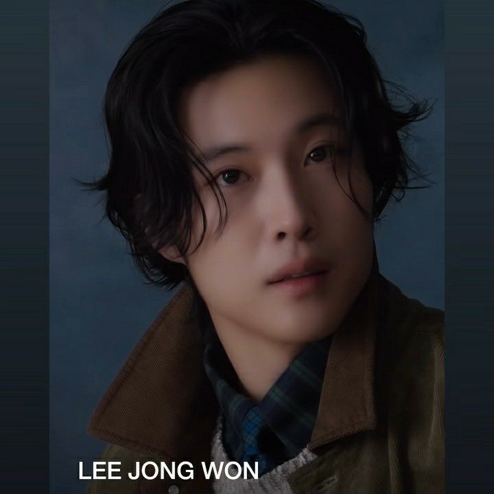 Latest photo of Lee Jongwon
