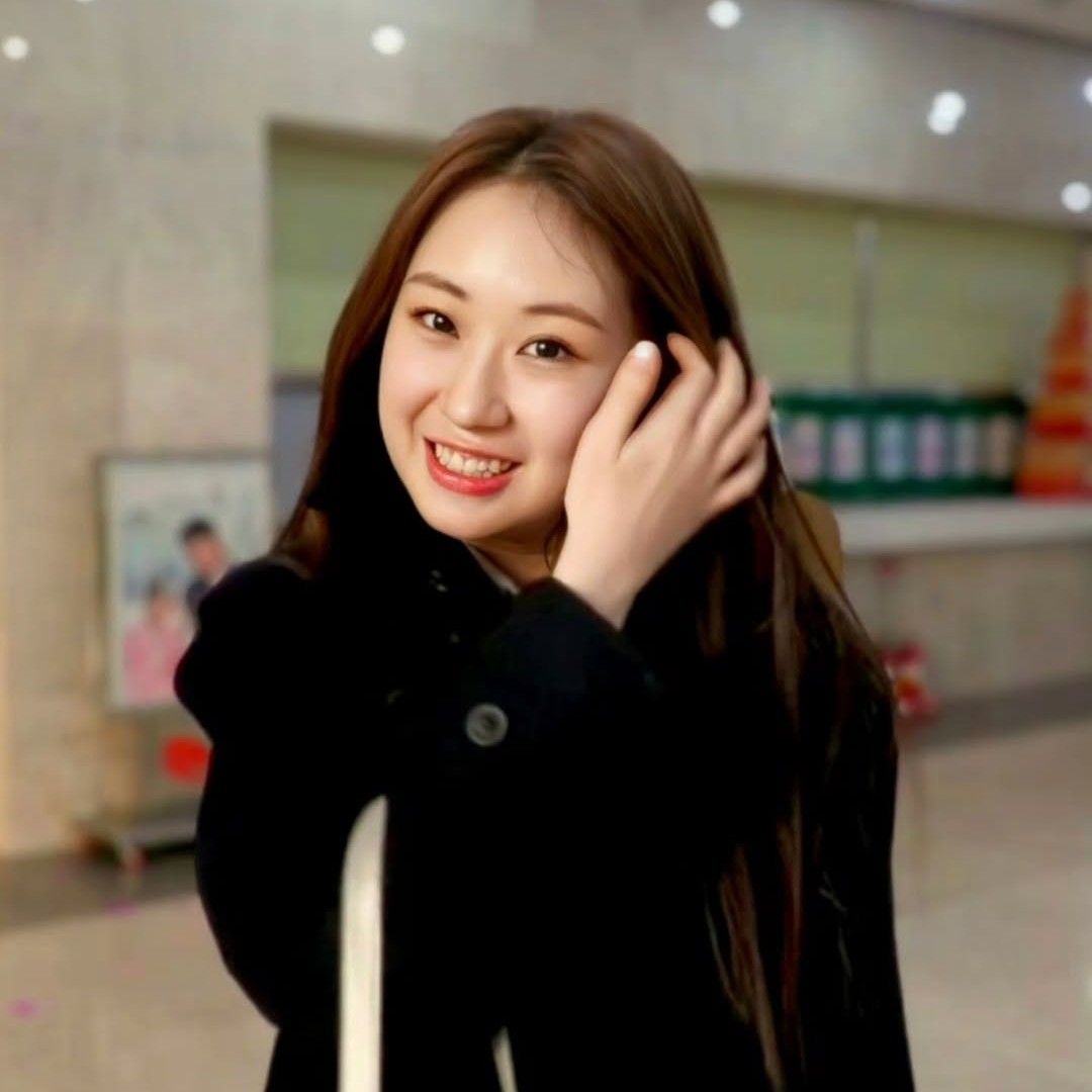 チョン・ユジンの最近の活動ショット