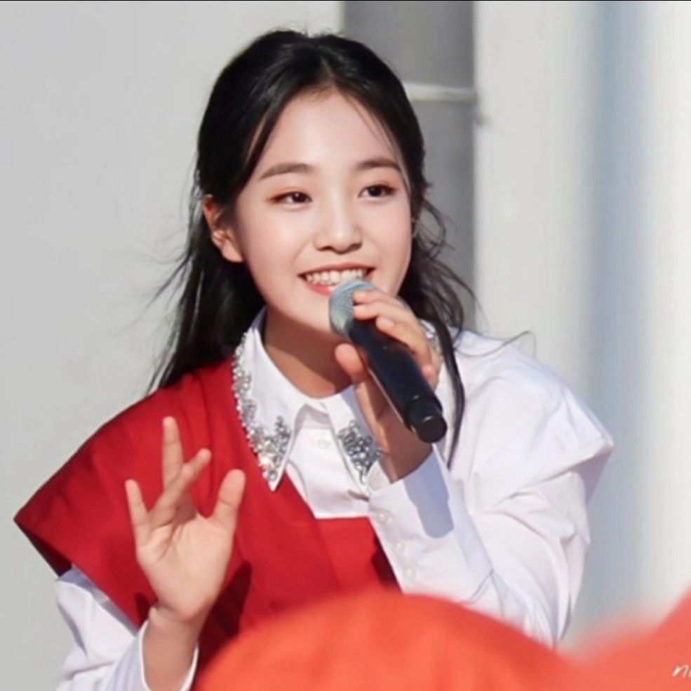 Behind-the-scenes cut of Kim Taeyeon