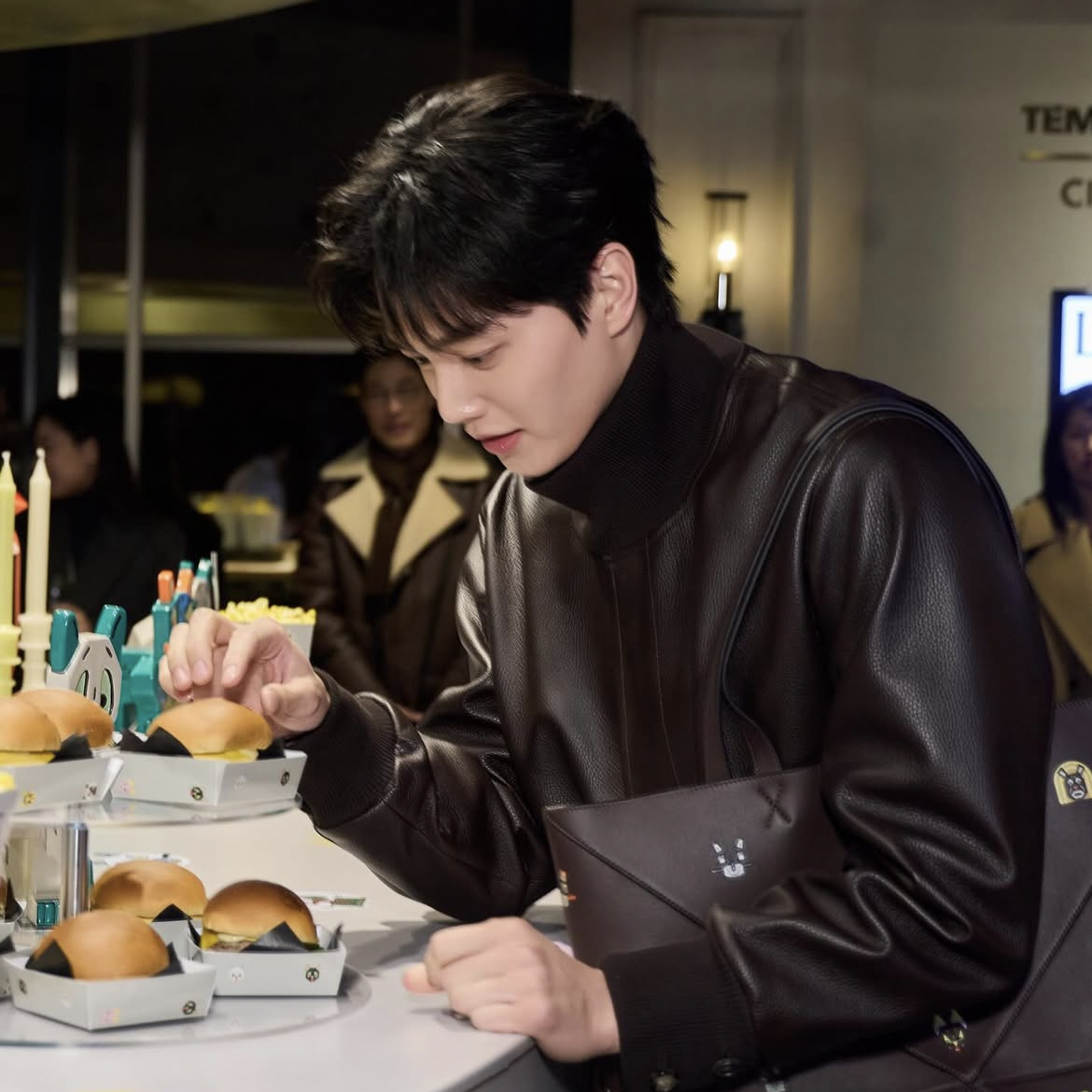 Recent activity shot of Song Kang