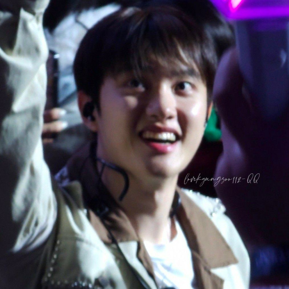 都暻秀 (D.O.)的幕後花絮