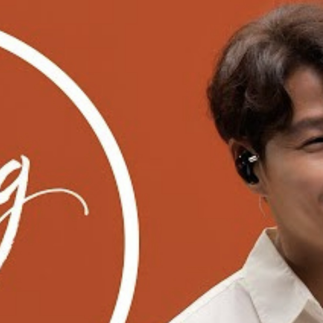 Recent activity shot of Kim Jongkook