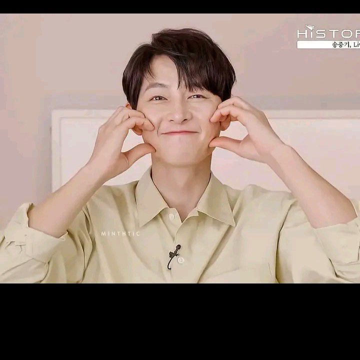 ソン・ジュンギの最近の活動ショット