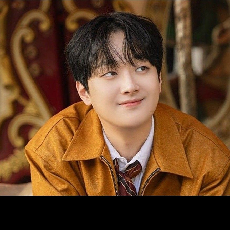 이찬원의 최신 사진