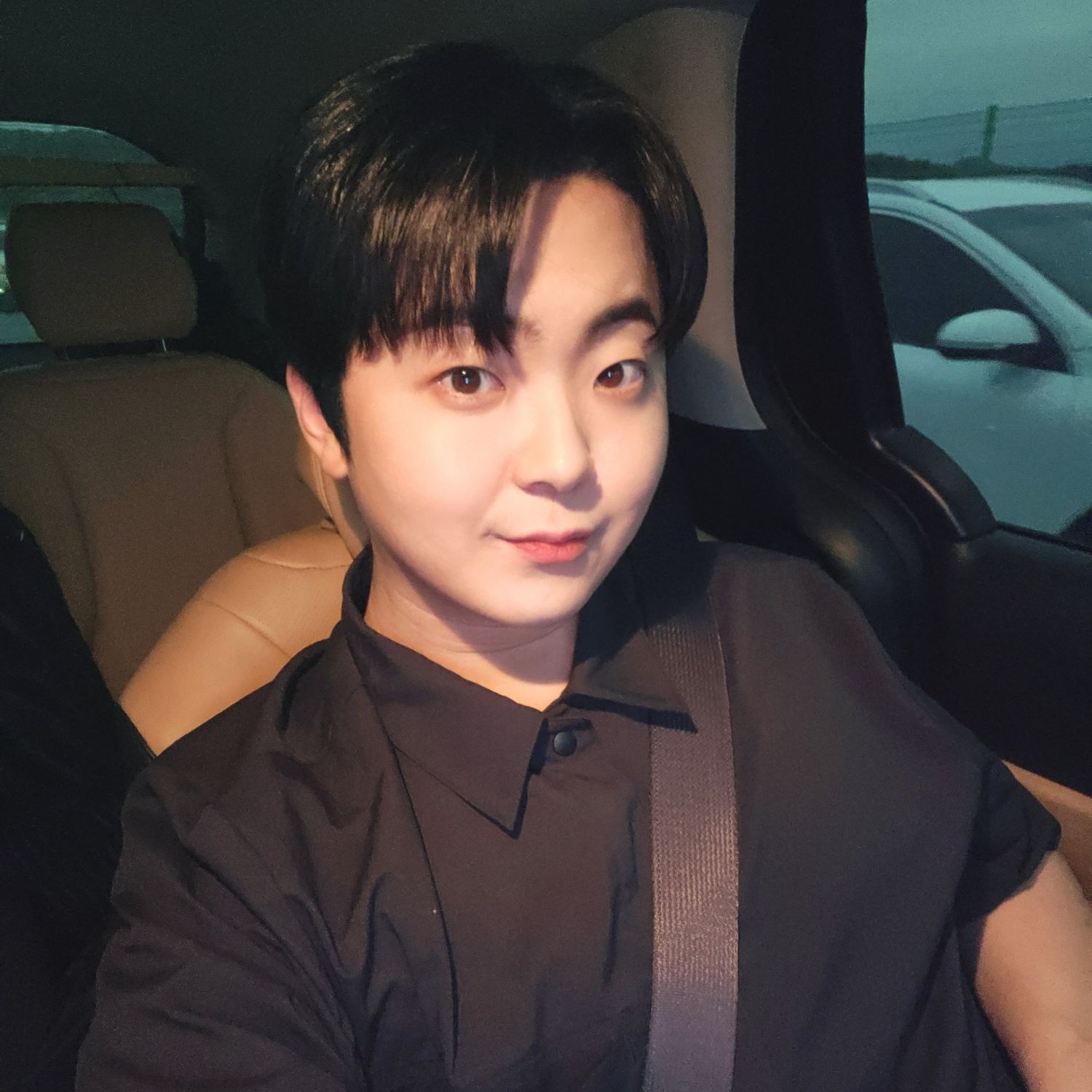 Behind-the-scenes cut of Park Minsu