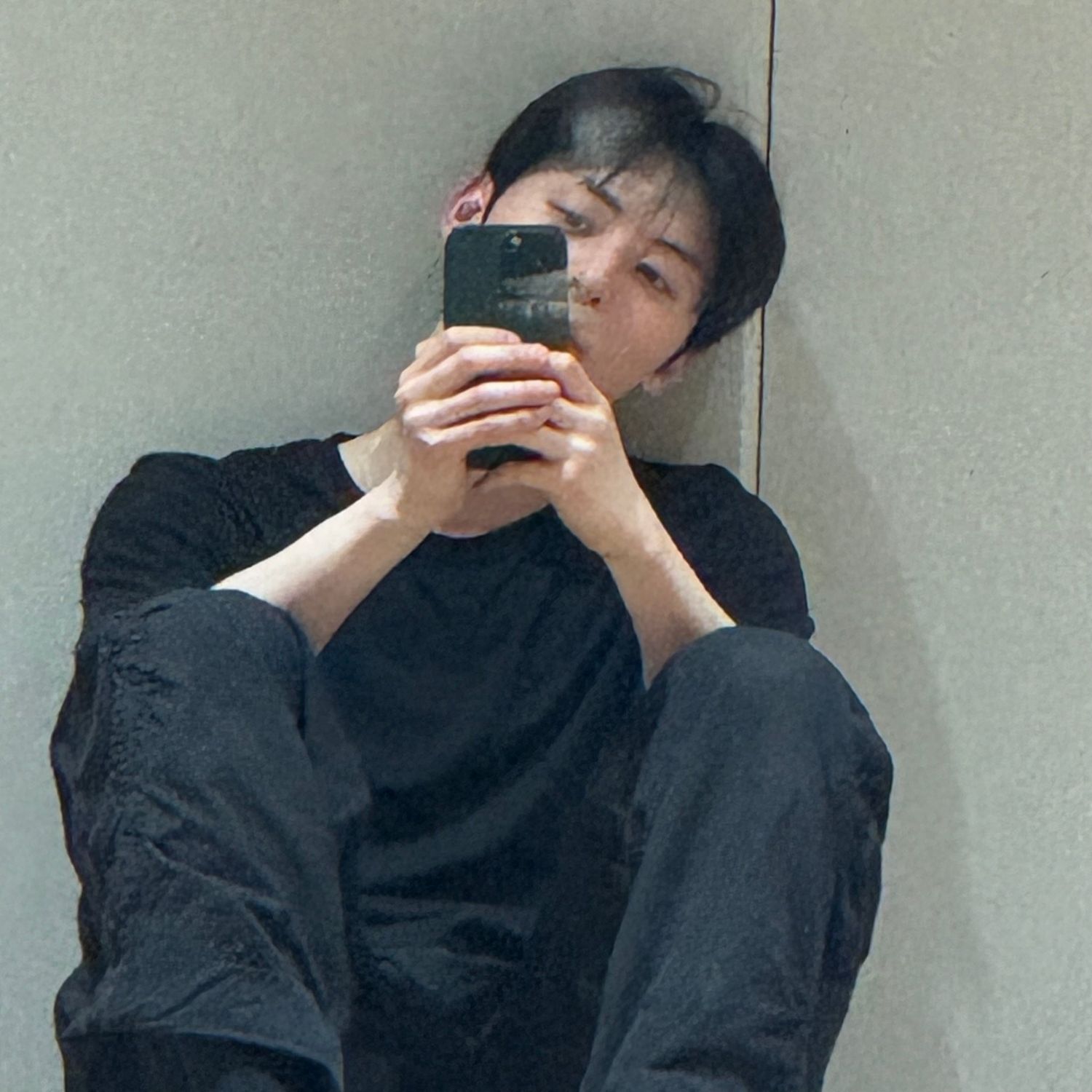 A moment captured by a fan of Hwang Minhyun