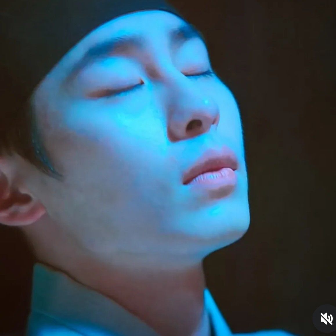 Recent activity shot of Lee Jaewook