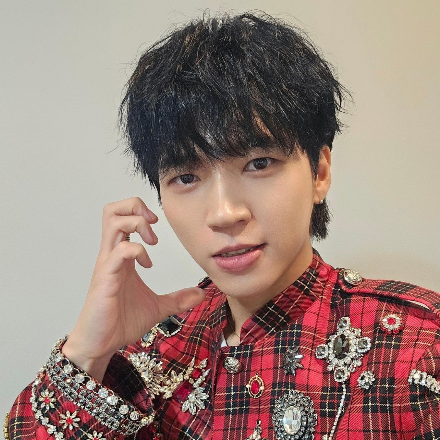 Behind-the-scenes cut of Nam Woohyun